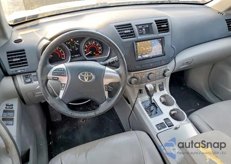 2012 Toyota Highlander Base из США, поврежденный, VIN 5TDBK3EHXCS130663